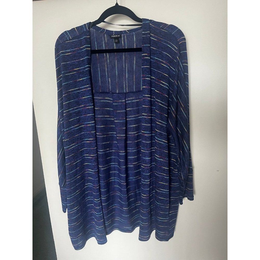 Torrid size 1 cardigan sweater lightweight blue